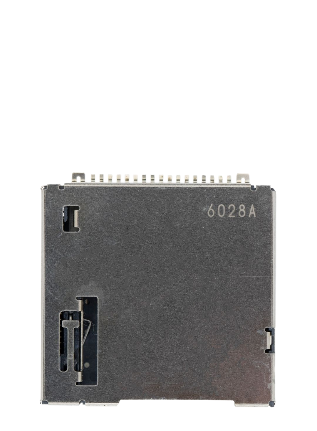 Game card slot for Nintendo Switch